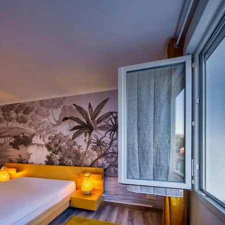 Lnbnb - Petite Maison Au Coeur De - Face Aux Etangs Feriehus Péronne