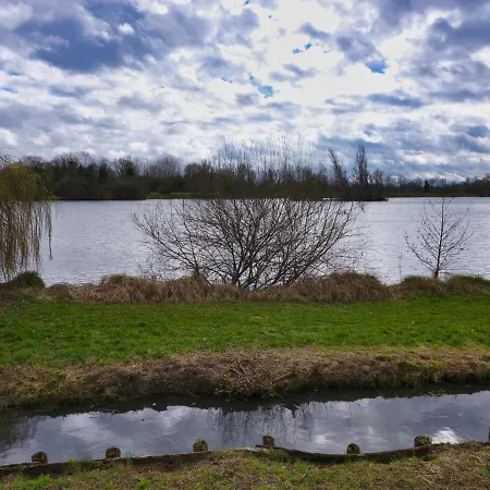 Feriehus Lnbnb - Petite Maison Au Coeur De - Face Aux Etangs *