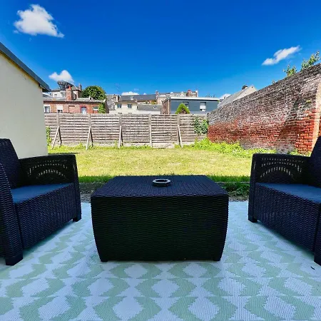 Holiday home Lnbnb - Petite Maison Au Coeur De - Face Aux Etangs Peronne (Somme)