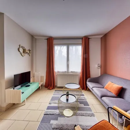 Feriehus Lnbnb - Petite Maison Au Coeur De - Face Aux Etangs *